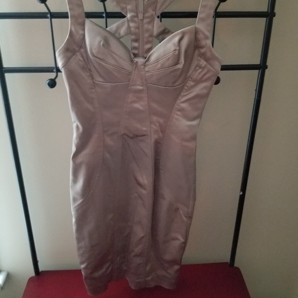 Party dress - Picture 2 of 2